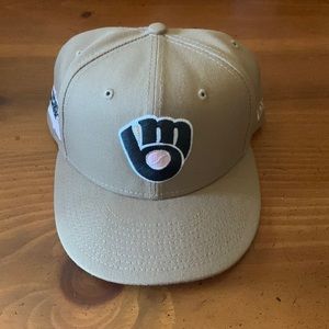 Milwaukee Brewers 1982 World Series New Era 59Fifty Fitted Hat Glow in the Dark